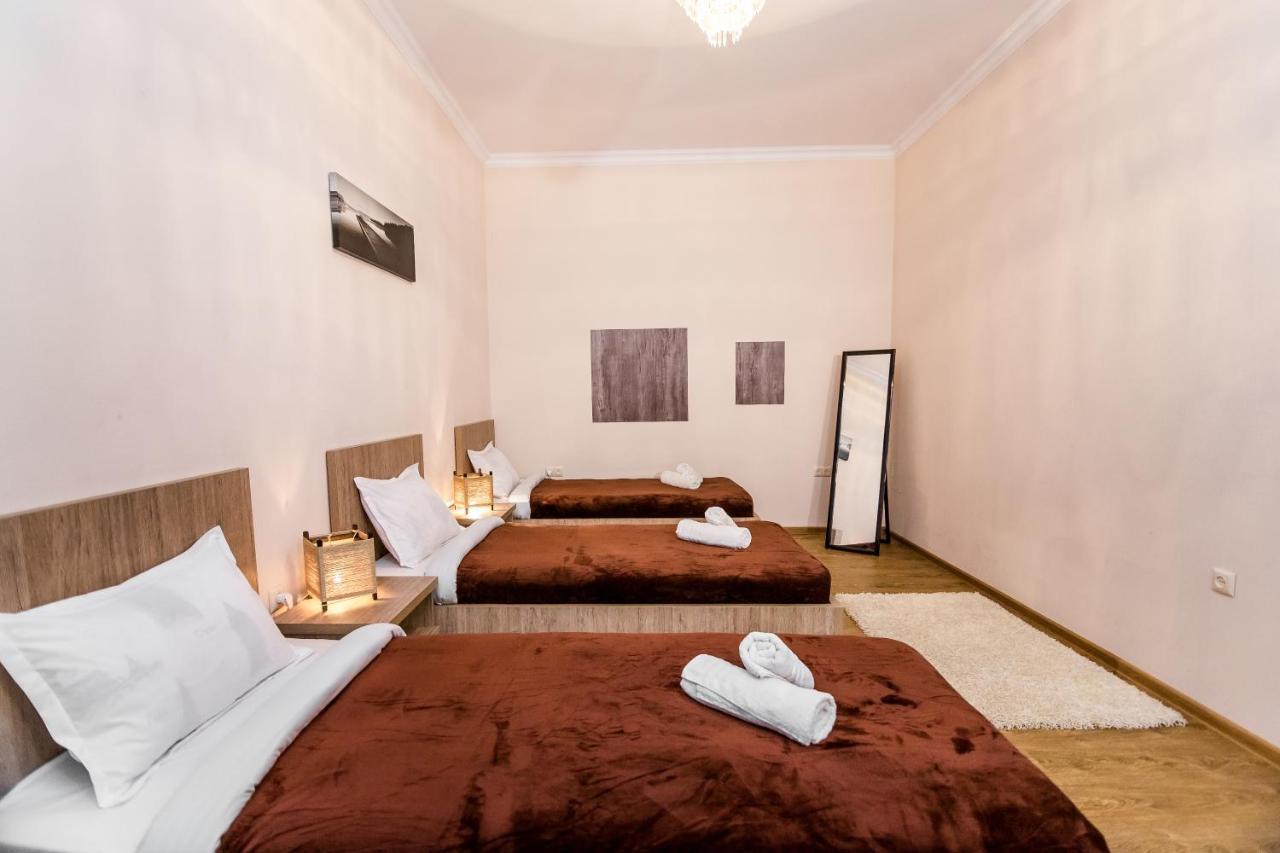 Comfortable House On Marjanishvili Тбилиси Экстерьер фото