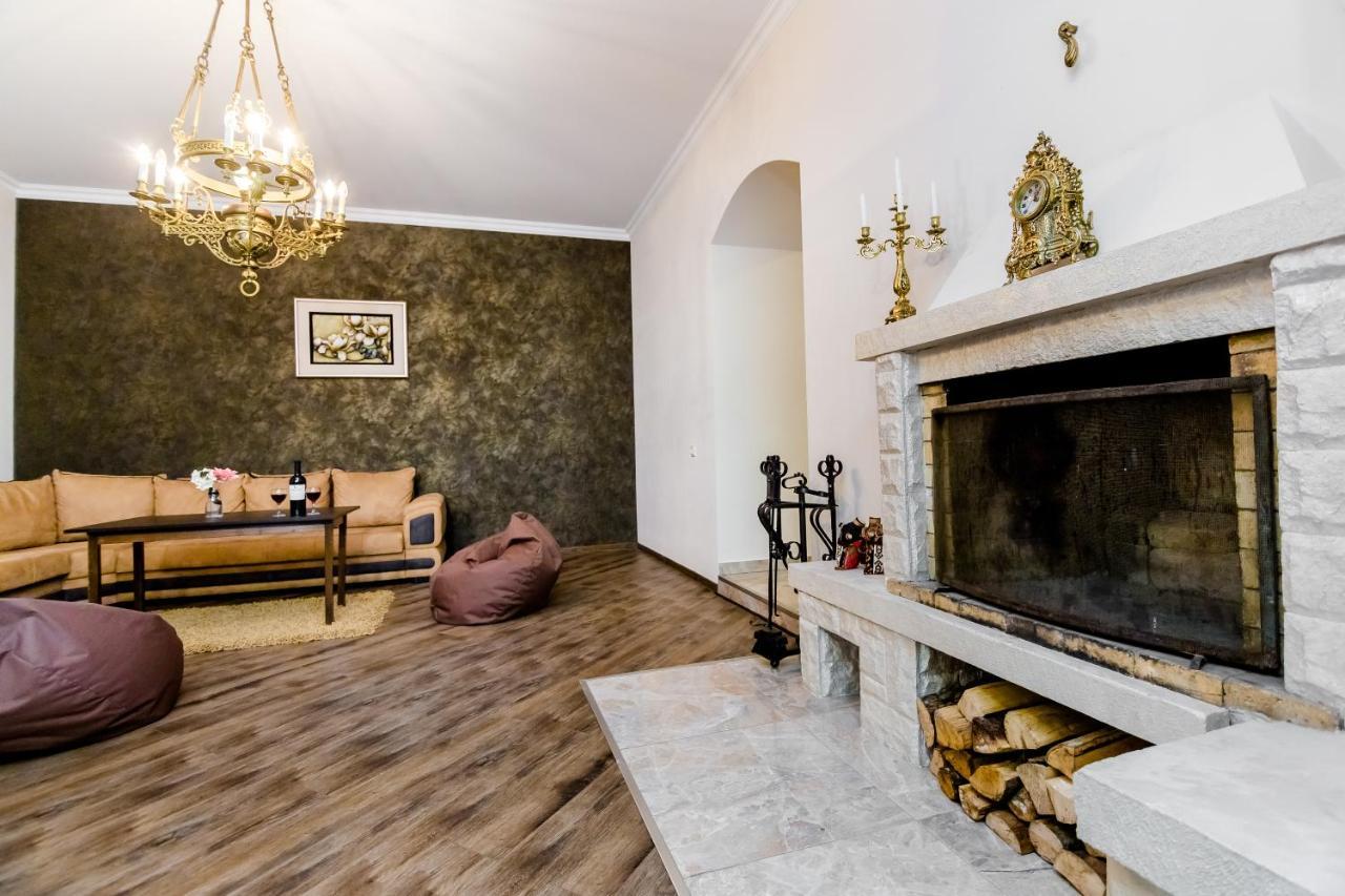 Comfortable House On Marjanishvili Тбилиси Экстерьер фото