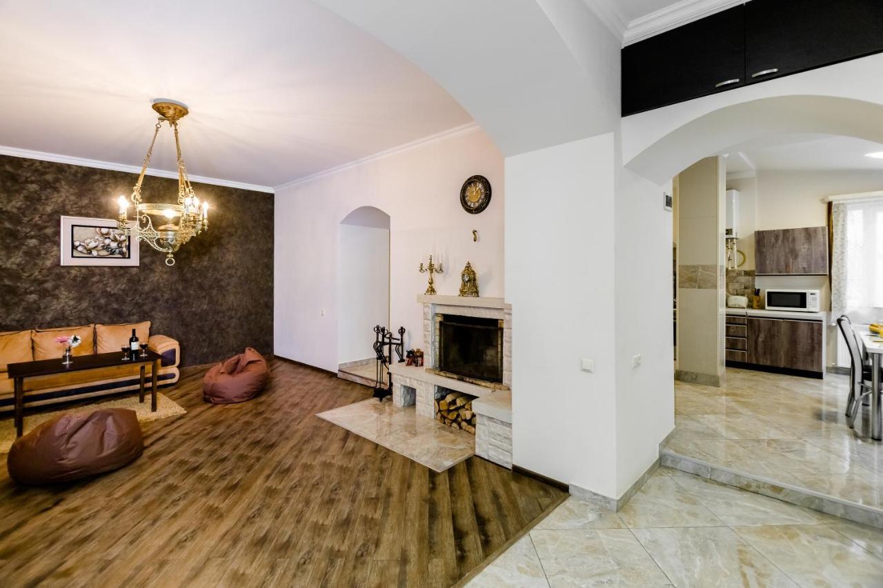 Comfortable House On Marjanishvili Тбилиси Экстерьер фото