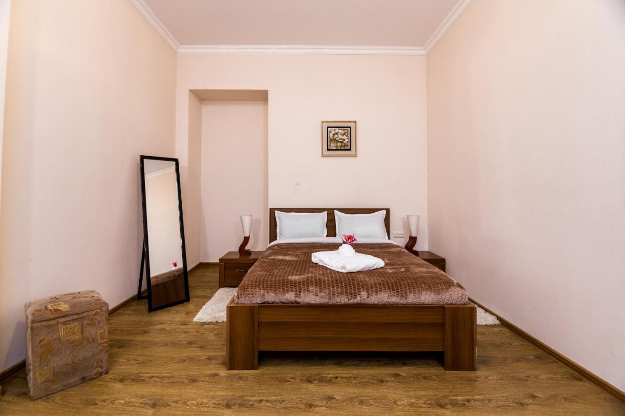 Comfortable House On Marjanishvili Тбилиси Экстерьер фото